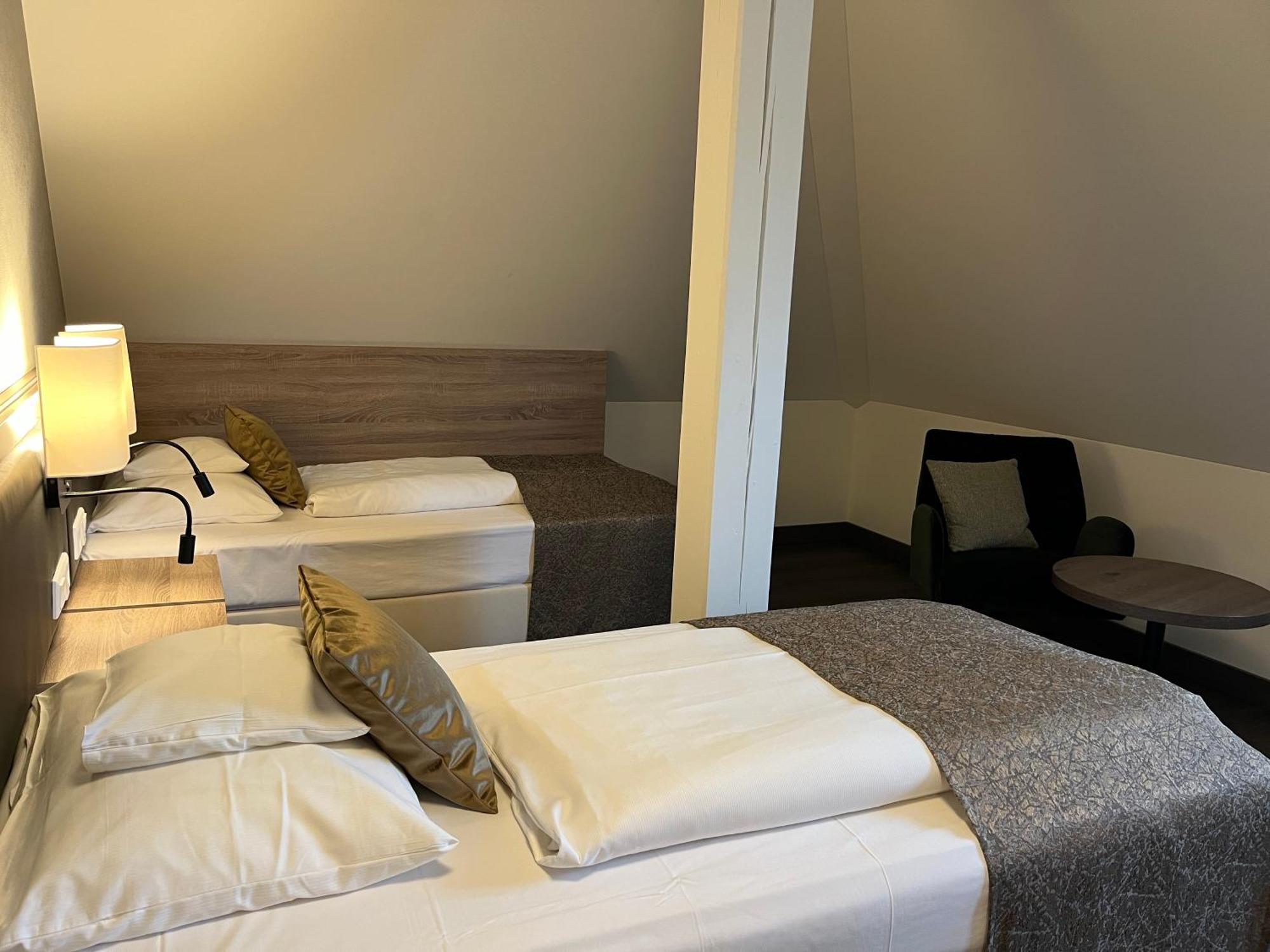 Flair Park Hotel Ильсхофен Экстерьер фото