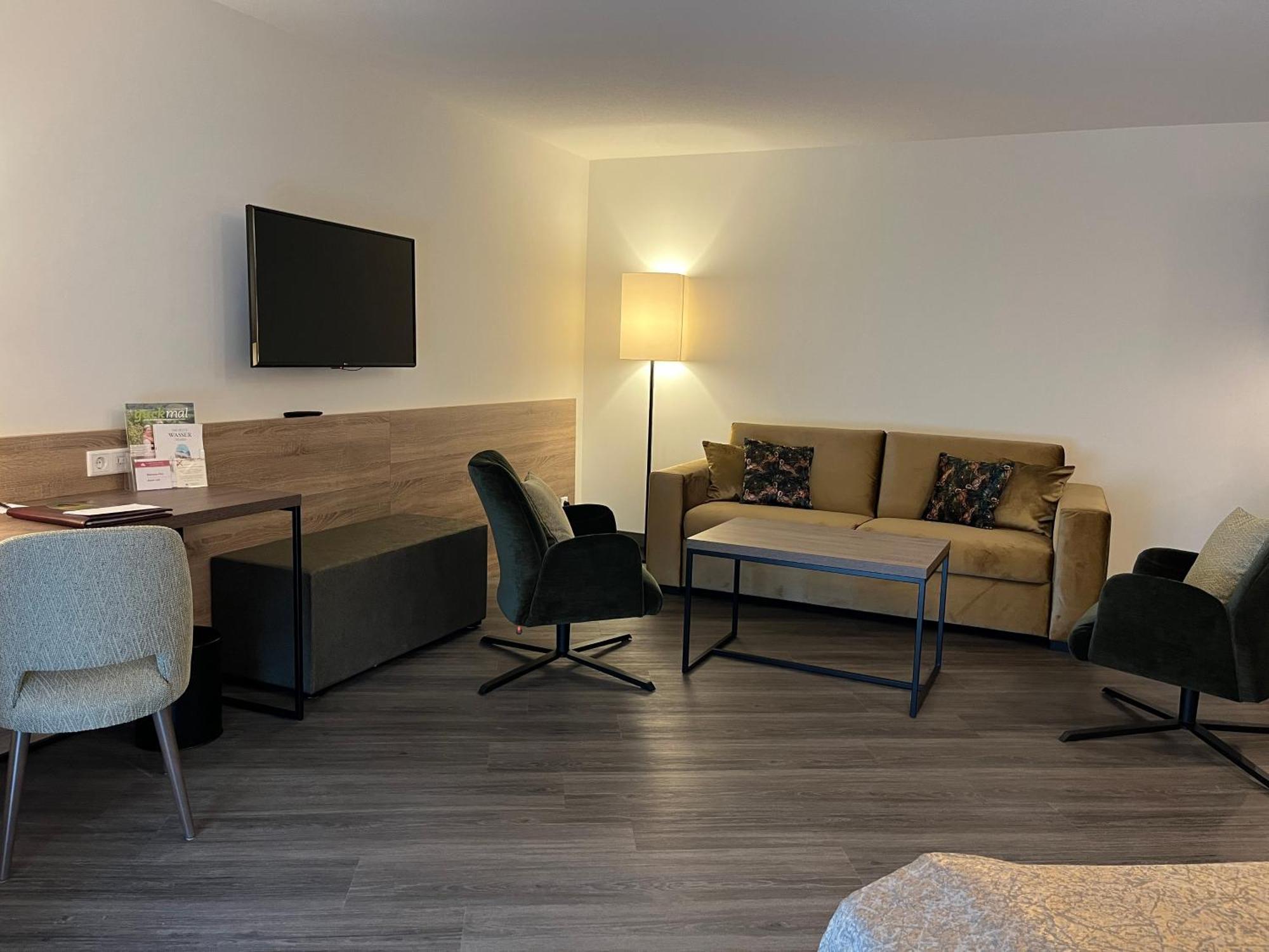 Flair Park Hotel Ильсхофен Экстерьер фото