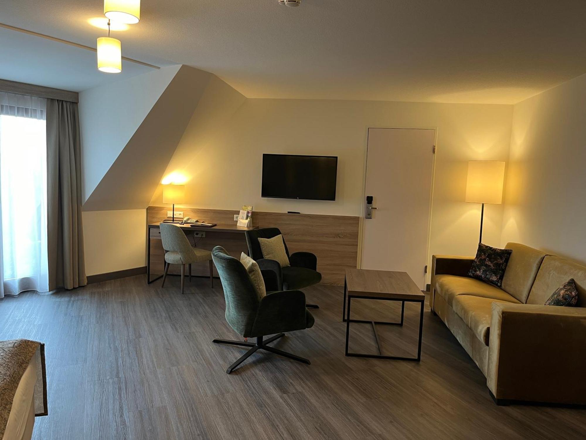 Flair Park Hotel Ильсхофен Экстерьер фото
