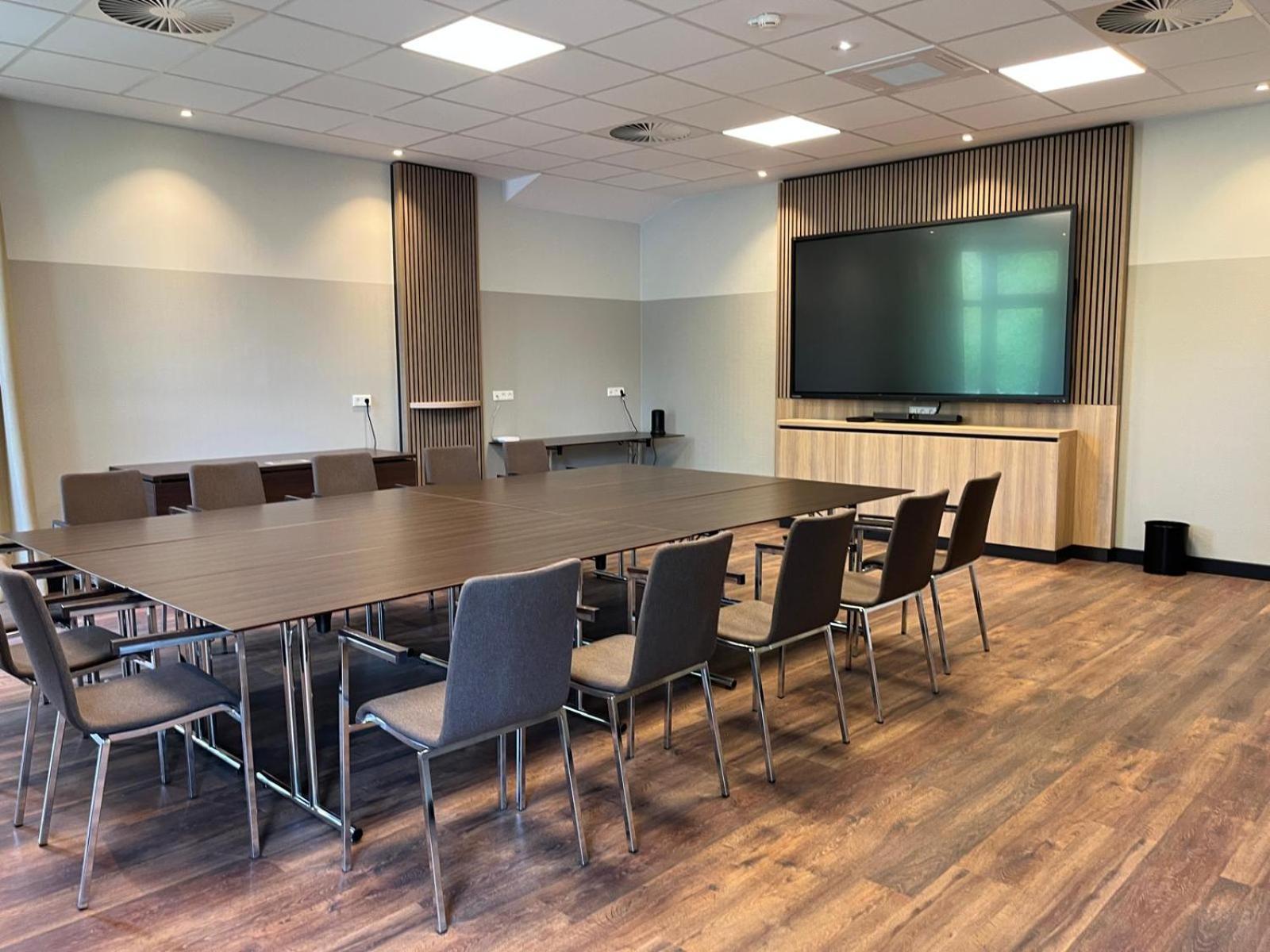 Flair Park Hotel Ильсхофен Экстерьер фото